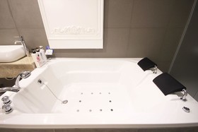 Jeonju Deokjindong Hotel Wannabe
