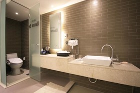 Jeonju Deokjindong Hotel Wannabe