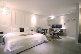 Jeonju Deokjindong Hotel Wannabe