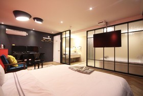 Jeonju Deokjindong Hotel Wannabe