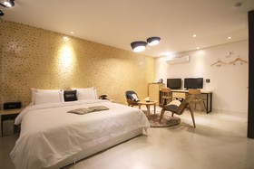 Jeonju Deokjindong Hotel Wannabe