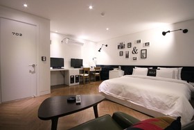 Jeonju Deokjindong Hotel Wannabe