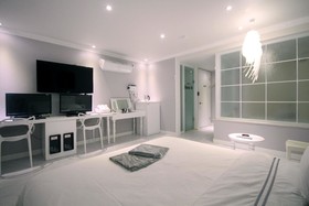 Jeonju Deokjindong Hotel Wannabe