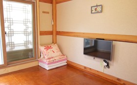Jeonju Hanji Guljam Hanok Stay