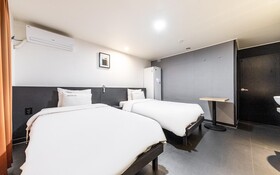 Jeonju Junghwasandong Towsome Stay