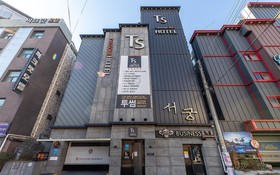 Jeonju Junghwasandong Twosome