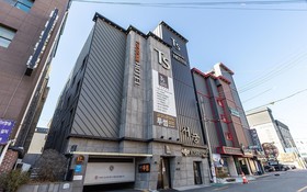 Jeonju Junghwasandong Twosome