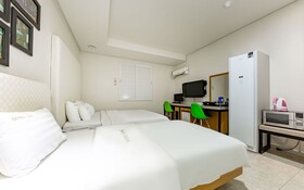 Jeonju Sinsigaji Hotel Moa