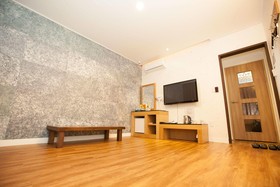 Pungnam Tourist Hotel