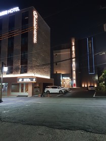 141 Mini Hotel