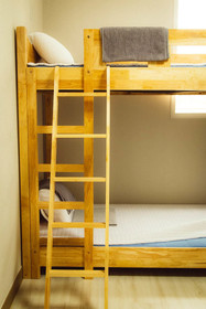 Alley Guesthouse