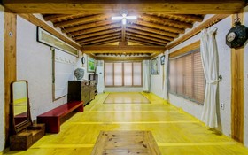 Byeokdosan Hwangtobonga Pension