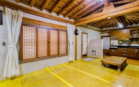 Byeokdosan Hwangtobonga Pension