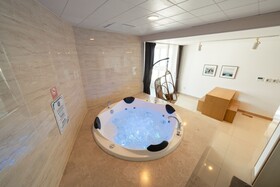 Carrot Ryokan Poolvilla