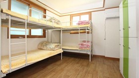 Bee House Hostel