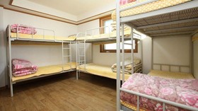 Bee House Hostel