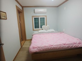 Cheomseongdae House