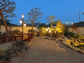 Cheonggong Hanokstay