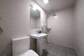 G House Mini Hotel & Guest House - Hostel