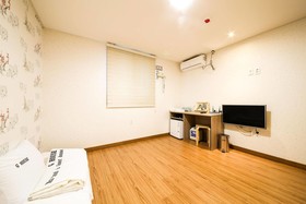 G House Mini Hotel & Guest House - Hostel