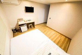 G House Mini Hotel & Guest House - Hostel