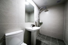 G House Mini Hotel & Guest House - Hostel