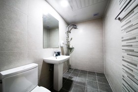 G House Mini Hotel & Guest House - Hostel