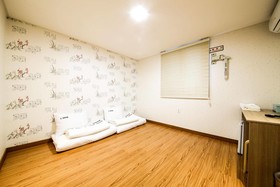 G House Mini Hotel & Guest House - Hostel
