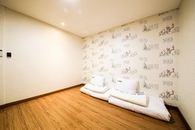 G House Mini Hotel & Guest House - Hostel