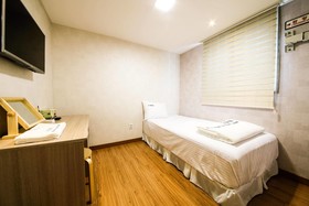 G House Mini Hotel & Guest House - Hostel