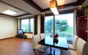 Gyeongju Bomunnamchon Pension