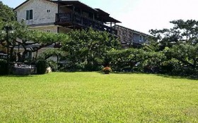 Gyeongju Bonjour Pension