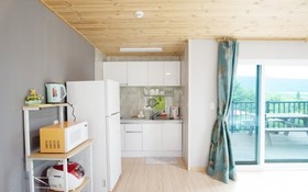 Gyeongju Hay Day House Pension