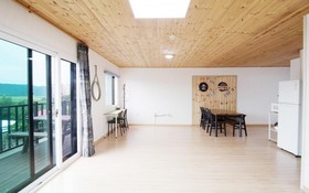 Gyeongju Hay Day House Pension
