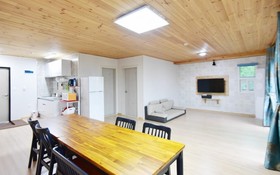 Gyeongju Hay Day House Pension