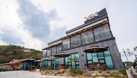 Gyeongju Jeje Pool Villa Pension