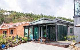 Gyeongju Jeje Pool Villa Pension