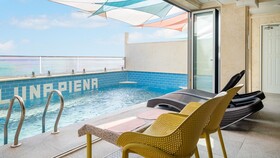 Gyeongju Luna Piena Poolvilla