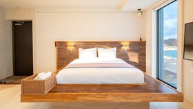 Gyeongju Luna Piena Poolvilla