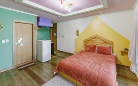 Gyeongju M and K Pool Villa Pension