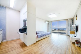 Gyeongju Oceanville Pension