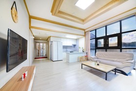 Gyeongju Oceanville Pension