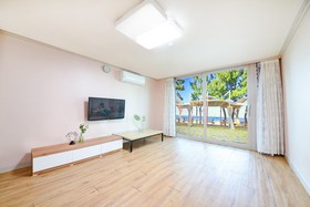Gyeongju Oceanville Pension