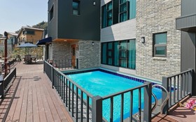 Gyeongju Oslo Pool Villa
