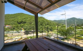 Gyeongju Sannae High1 Pension