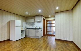 Gyeongju Songlim Byeoljang Pension