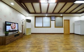 Gyeongju Songlim Byeoljang Pension