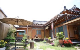 Gyeongju Sopung Gil Hanok Stay