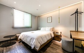 No 25 Hotel