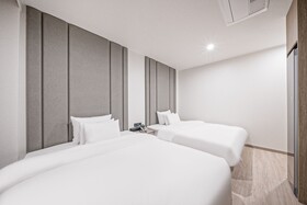 Poverta Stay Hotel